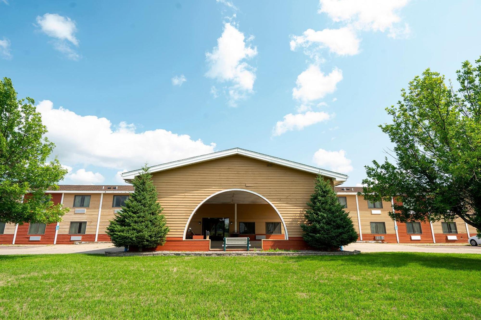 Oyo Hotel Redwood Falls Near Jackpot Casino 외부 사진