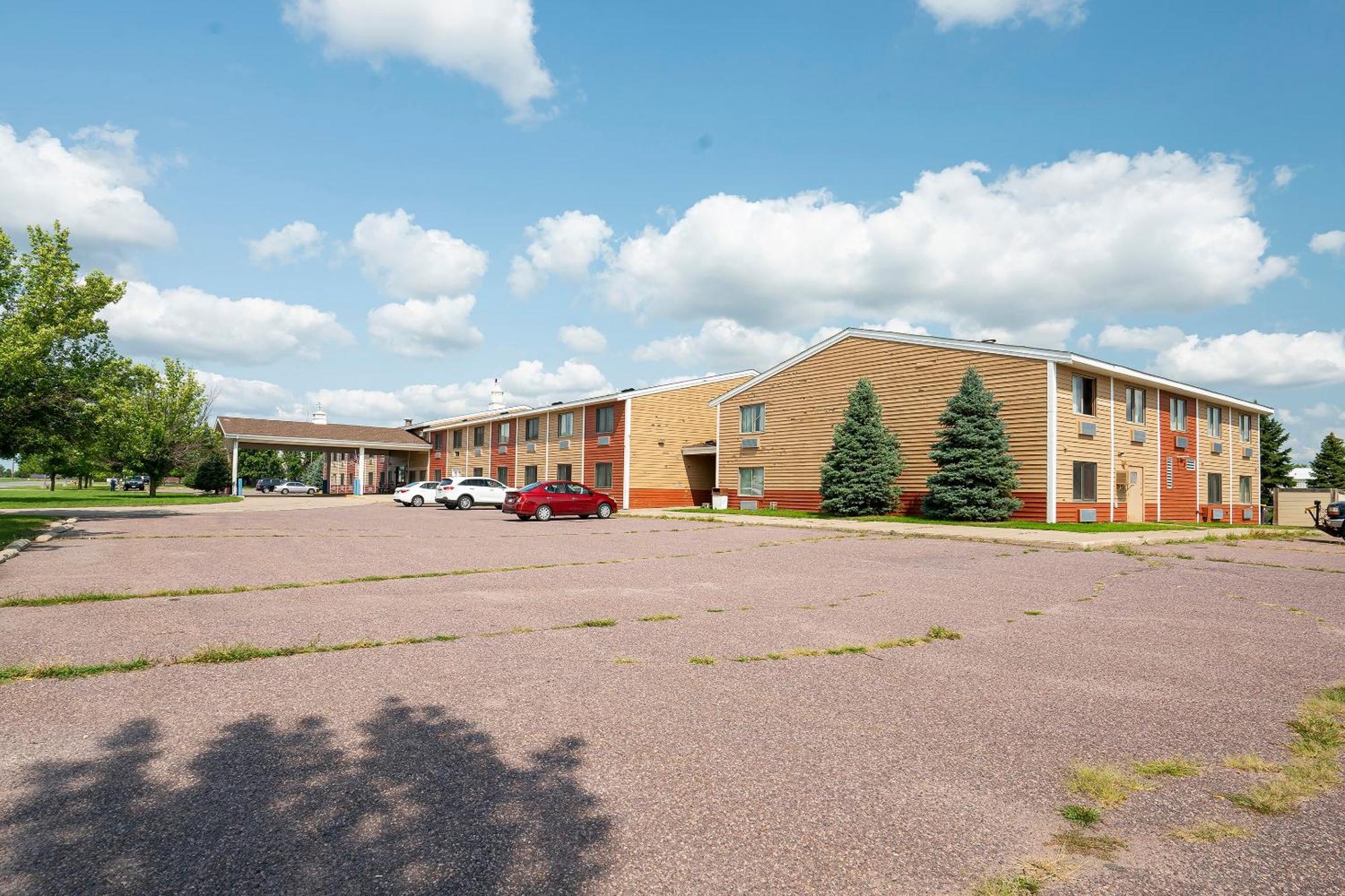 Oyo Hotel Redwood Falls Near Jackpot Casino 외부 사진